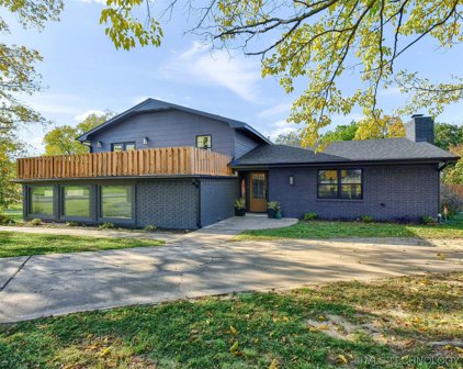 7018 Lakefront, Kingston