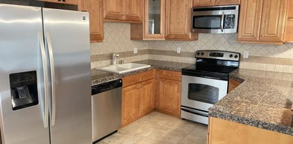 526 S 40th Ave (A203) Unit A203, West Richland