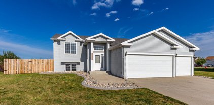 3721 10th Street S, Moorhead