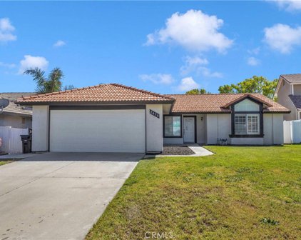 2475 W buena Vista dr, Rialto
