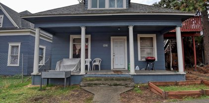 1421 W Boone Ave, Spokane