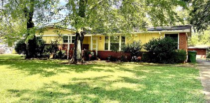 2116 Barrywood Road Nw, Huntsville