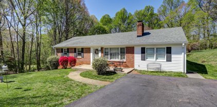 180 Fairfax Circle, Madison Heights