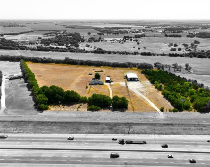 20476 N Interstate 35  Highway, West