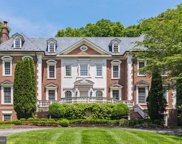 1015 Basil Rd, Mclean image