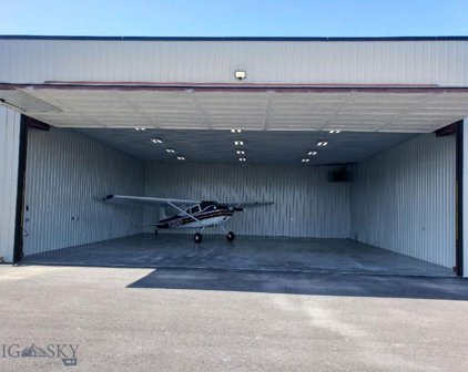42 Taxiway #42, Three Forks