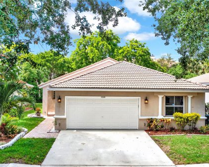 5326 Nw 48th St, Coconut Creek