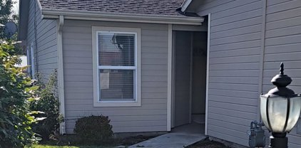 5901 N Lakeshore Way, Garden City