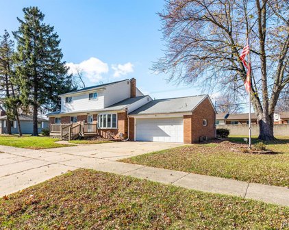 28581 Roan, Warren