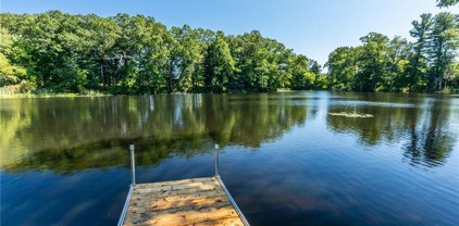 29 Crescent Beach Drive, Enfield