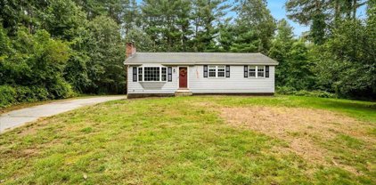 3 Polley Rd, Westford