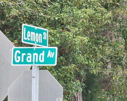 Grand Avenue, Deland