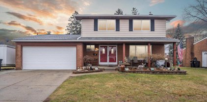 14484 Royal, Sterling Heights