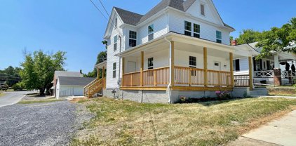 833 Maryland Ave, Martinsburg