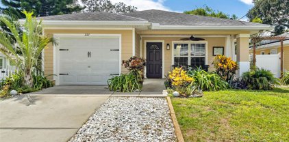 221 2nd Avenue Sw, Largo