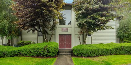 17534 151st Ave  SE Unit #10-18, Renton