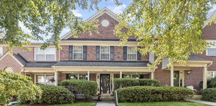 824 Waterford Dr, Frederick