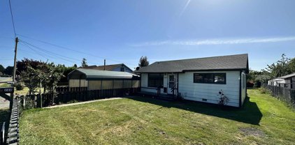 264 Brookings, Smith River