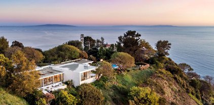 20737  Cool Oak Way, Malibu