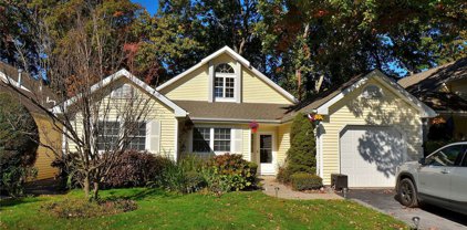 36 Saddlebrook Court Unit #36, Middle Island