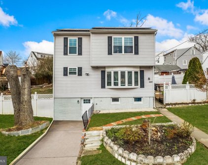 6614 Oliver St, Riverdale