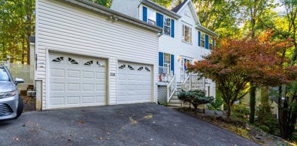 210 Lighthouse Cv, Stafford