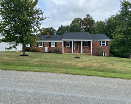 135 Glenacre Drive, Rustburg