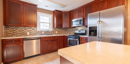 404 Seminole Road, Hampton West