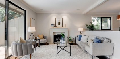 644 Sand Hill CIR, Menlo Park