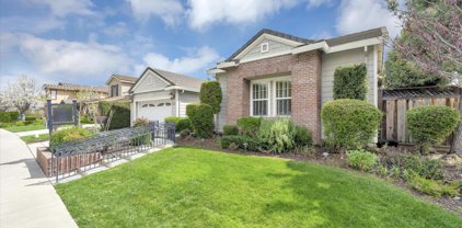 18022 Calle Central, Morgan Hill
