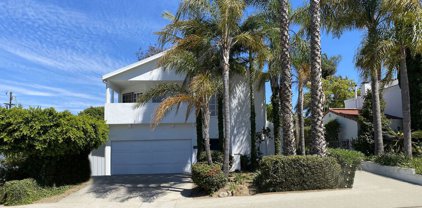 3028  Castle Heights Ave, Los Angeles