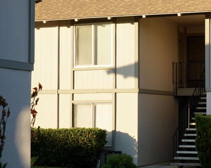 825 Oak Grove Rd Unit #68, Concord