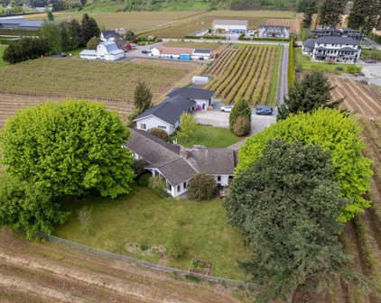562 Short Road, Abbotsford
