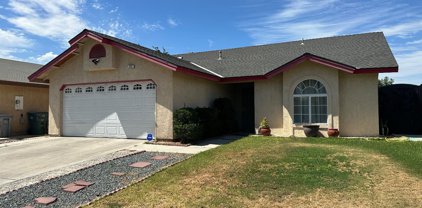 337 N Cesar Chavez, Delano