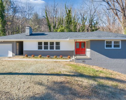 1802 Rainbow Forest  Dr, Troutville