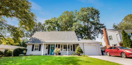 13421 Yorktown Dr, Bowie