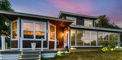 451 Angel Dr, Lakehills