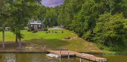 198 Miltons Ln, Louisa