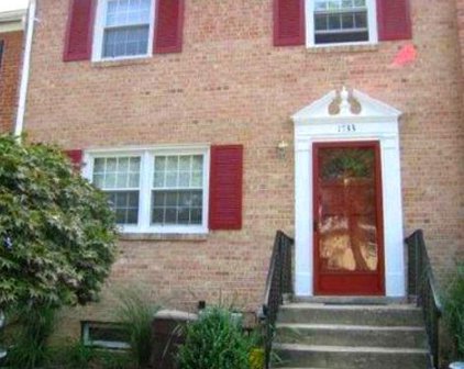 1733 Price St, Alexandria