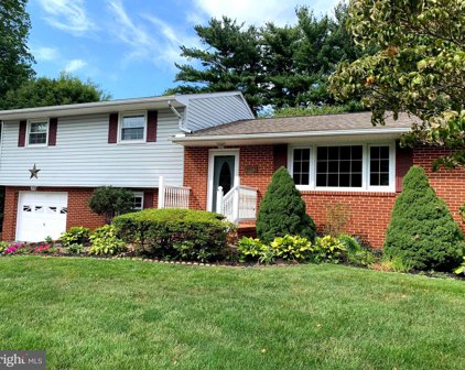 244 Sophia Ave, Westminster