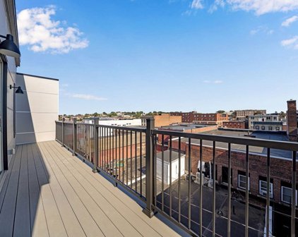 157 Chestnut Unit 405, Chelsea