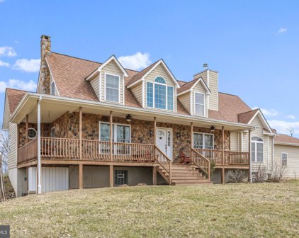 894 Bluffs Bluebird Trl, Springfield