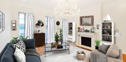 120 E 61st  Street Unit Building, New York