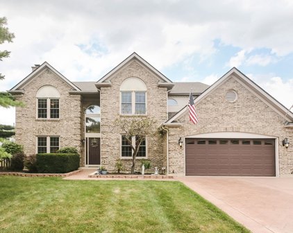 1011 Glacier Parkway, Algonquin
