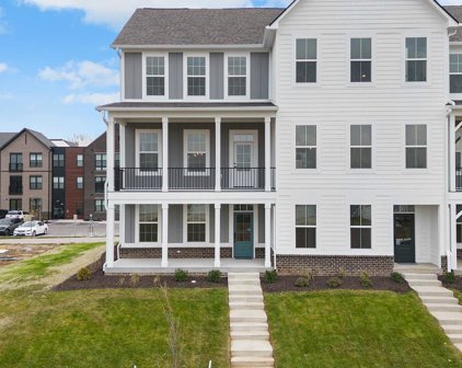 135 Parkerwood Lane, West Lafayette