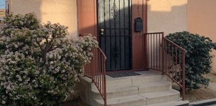 945 W 62nd Pl, Los Angeles
