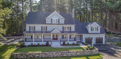 3 Takoma Cir, North Reading