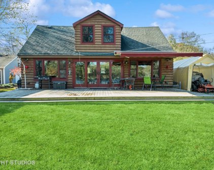 23865 N River Road, Cary