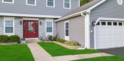 2S608 River Oaks Drive, Warrenville