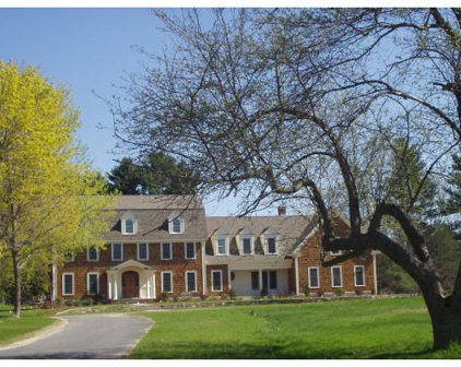 120 Plain Rd, Wayland
